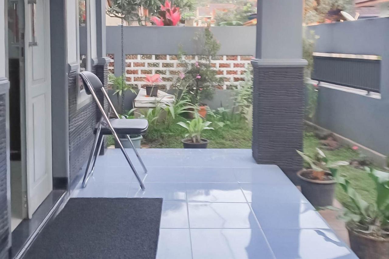 Triyoga Homestay Syariah Redpartner Sangkanurip Kültér fotó